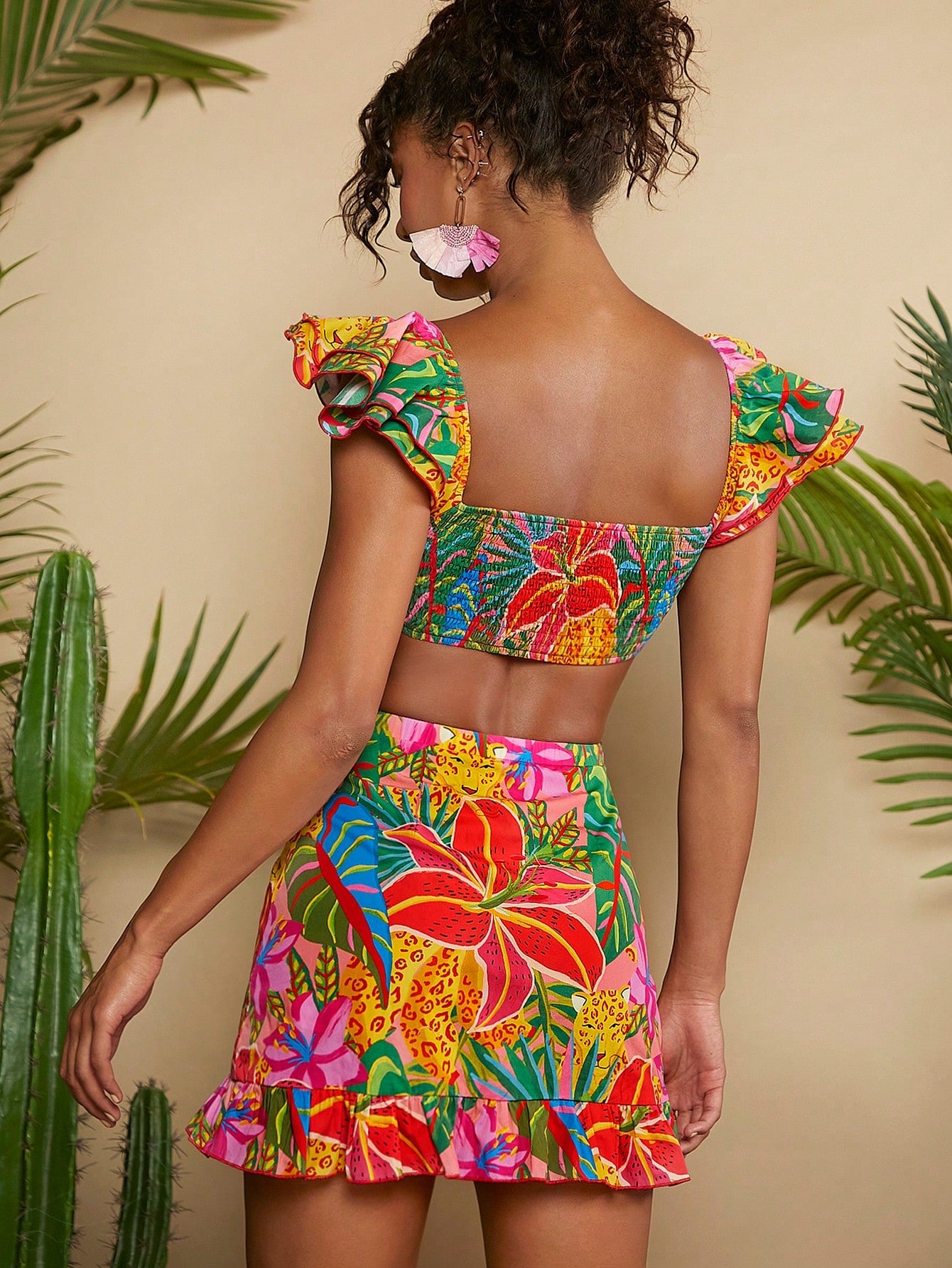 Travachic Estampa Tropical Cintura Cut Out Bainha Com Babado Vestido