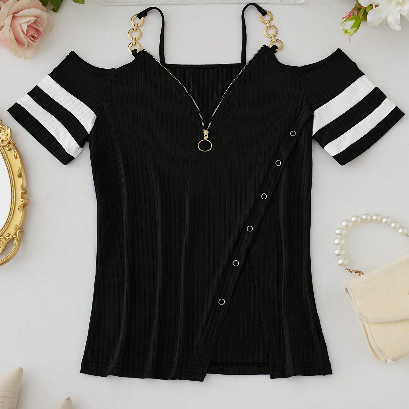 EMERY ROSE Women's Cold Shoulder T-Shirt With Metal Chain Decoration