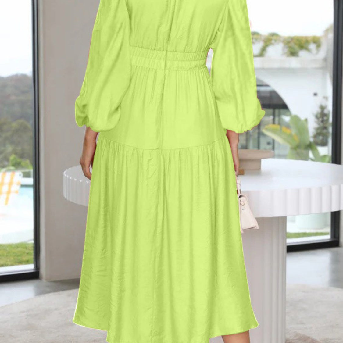 2bac18abeb7543bd8e93592e8907b172-Max