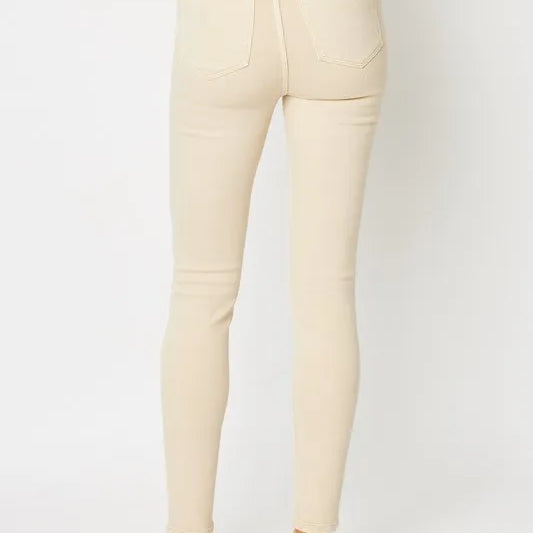 2deade2f-b41b-4678-8ef1-cbe1914dcc75-Max