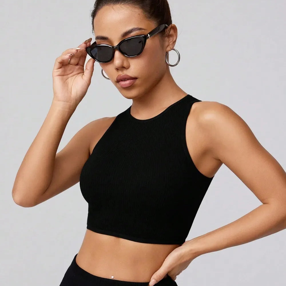 4898bf17-f1fa-45fb-89f6-92c59a1b096e-Max