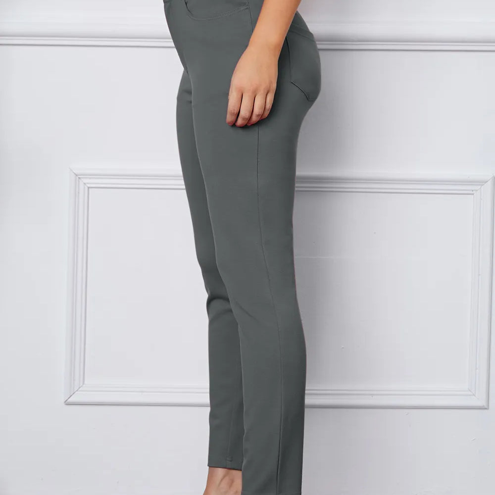 8a1063bc-dbfe-41a9-88af-c1382a4bbda4-Max