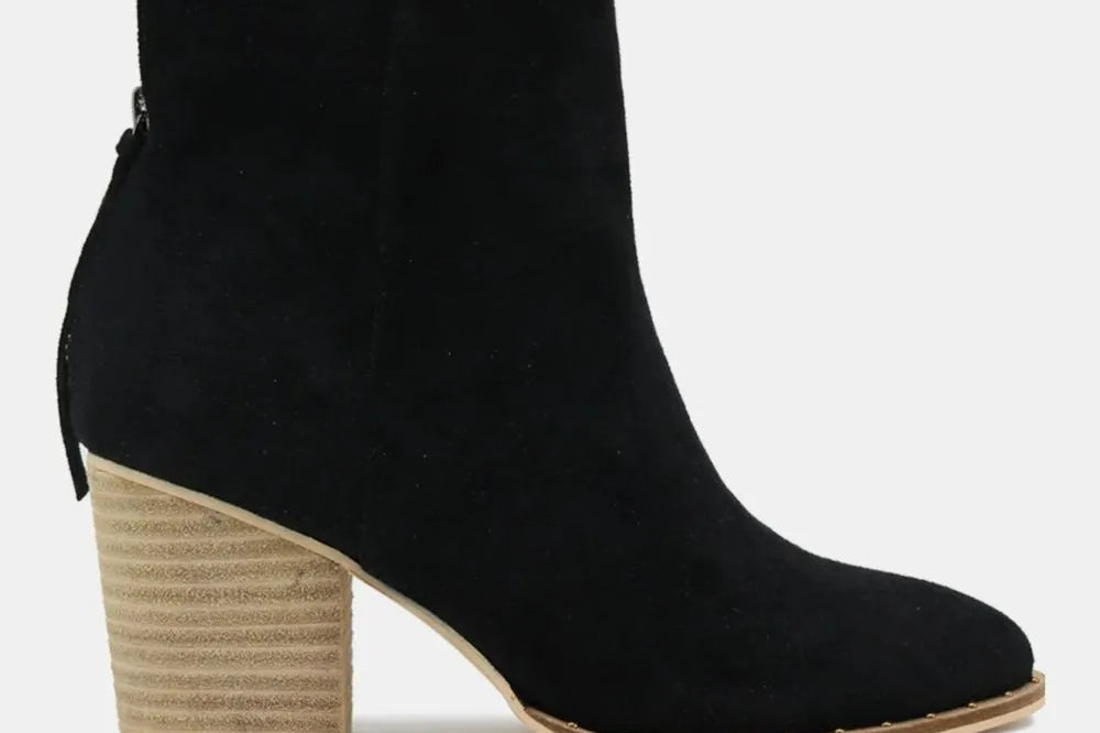 94f15d3e-6c8e-49ca-94b6-1d9f89aae8f9-Max