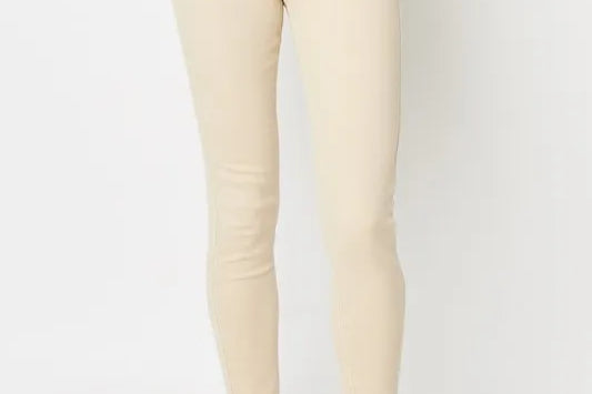 d68765bf-5829-4ffd-9c07-0101c235b88f-Max