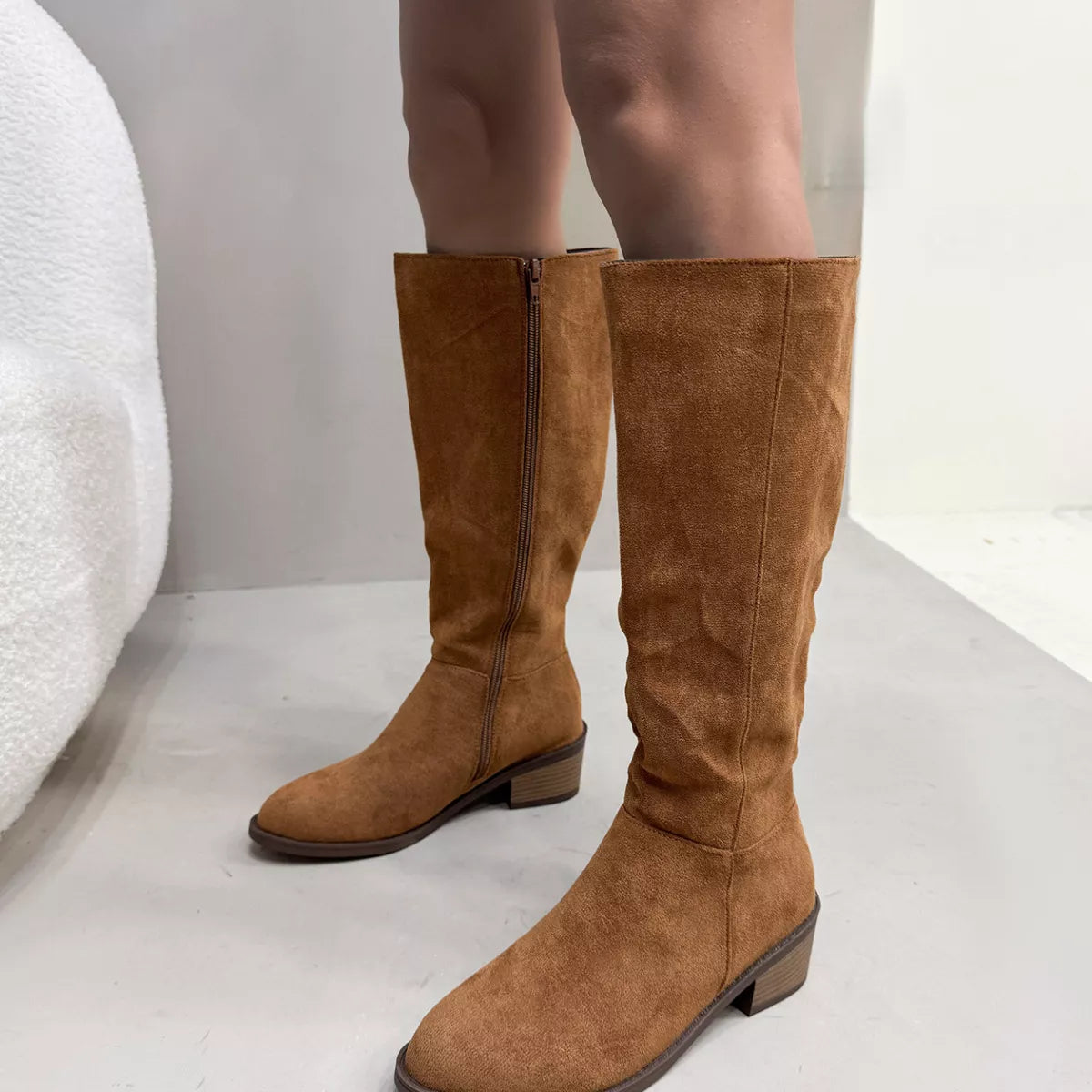 df8a3fb3fe014cae8b97406180ea19e8-Max-Origin